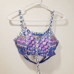 Kenneth cole bikini top size 34B/C